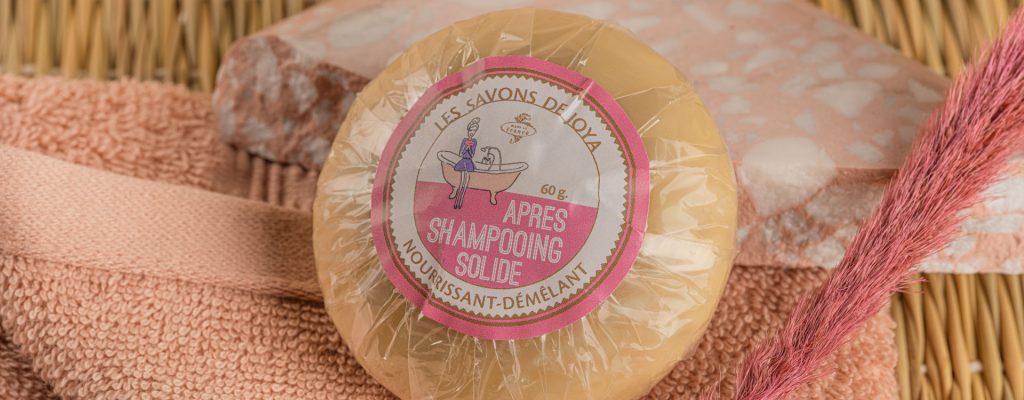 Comment démêler ses cheveux naturellement ?