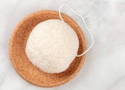 Comment utiliser une éponge konjac ?