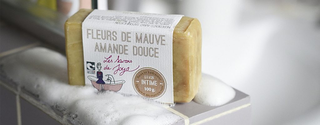 Pourquoi le savon mousse-t-il ?