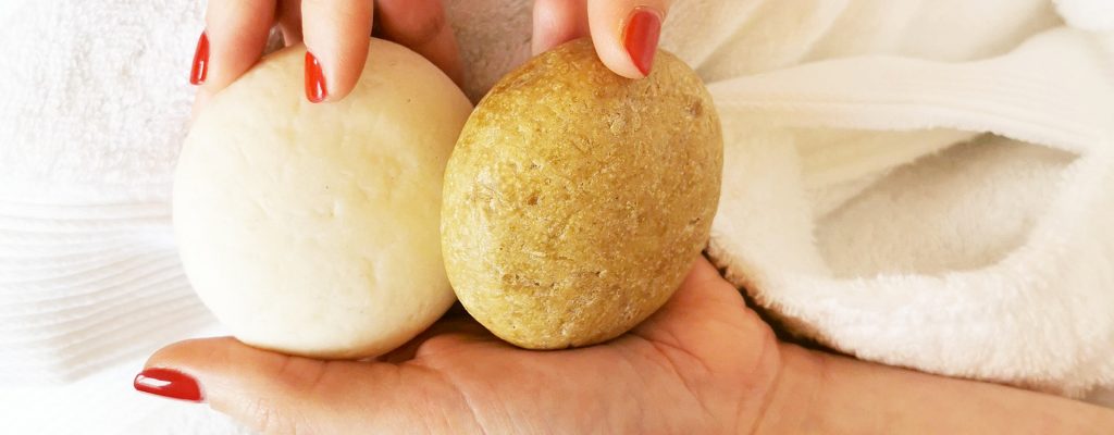 Quel shampoing solide pour cheveux secs ?