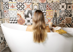 VRAI ou FAUX : les idées reçues sur la repousse des cheveux