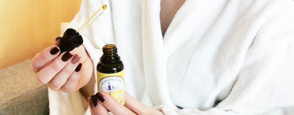 Yoga du visage post-soin : quels exercices pour combattre les rides ?