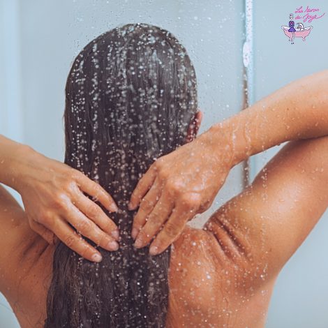 Eau froide et cheveux