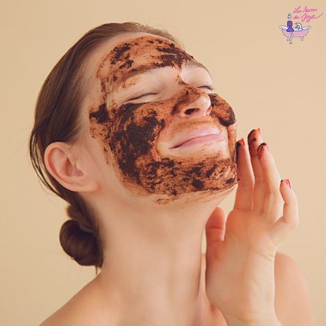 Exfoliation et gommage du visage