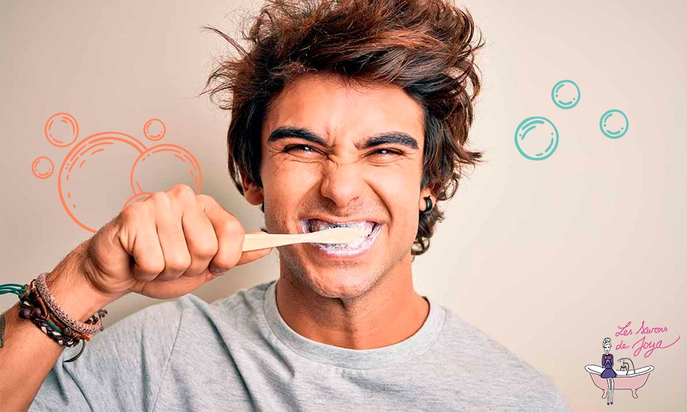 Vrai ou faux : Tout ce qu’il faut savoir sur le dentifrice solide
