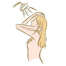 <p>Rincez en veillant à ce que l'eau ne soit pas exagérément chaude. Une eau tiède est préférable pour le visage. Séchez-vous sans frotter, en tamponnant délicatement votre peau avec une serviette.</p>