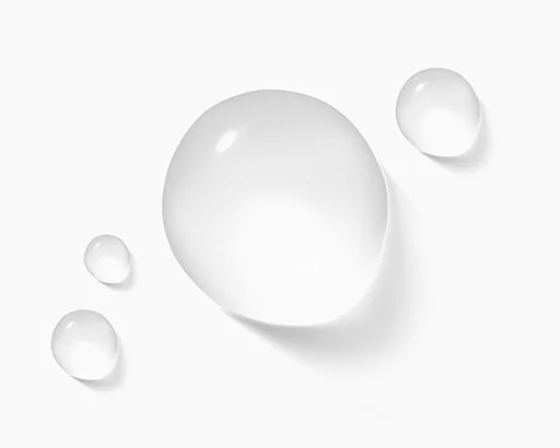 Aqua ou eau déminéralisée